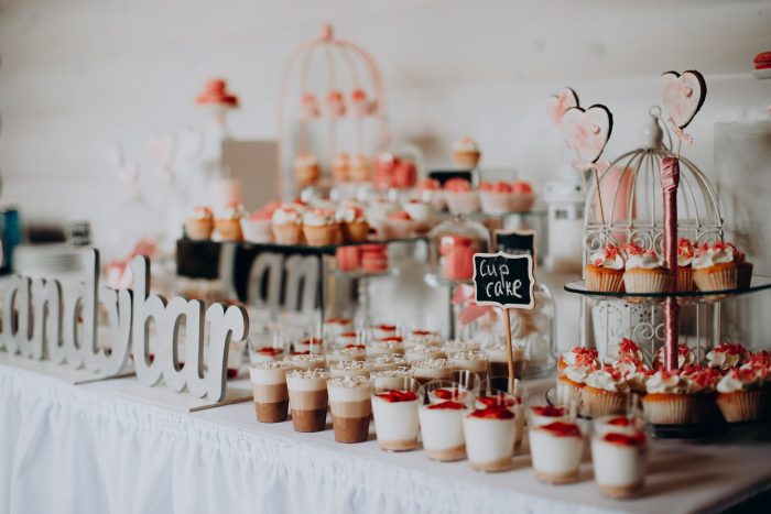 Organiser un bar à bonbons qui tient toute la soirée